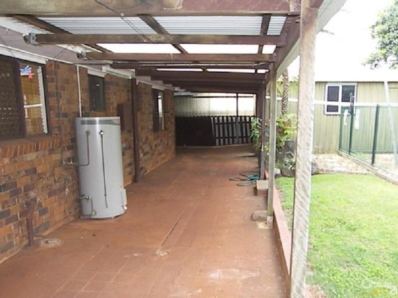 374 Hume Street, Centenary Heights QLD 4350