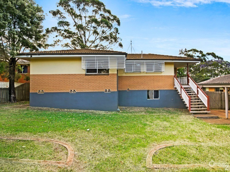 5 Festival Street, Rockville QLD 4350