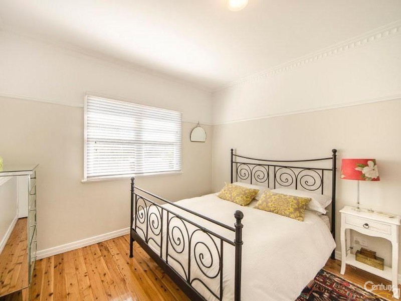 102 Perth Street, South Toowoomba QLD 4350