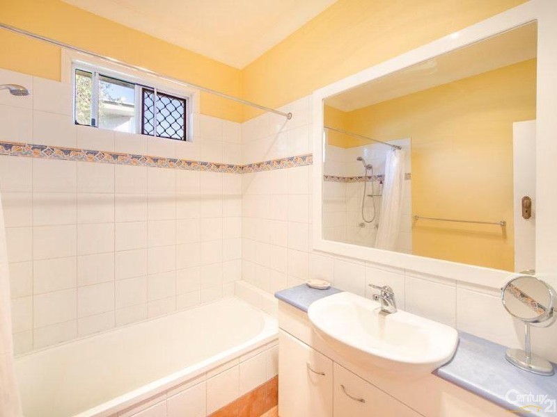 102 Perth Street, South Toowoomba QLD 4350