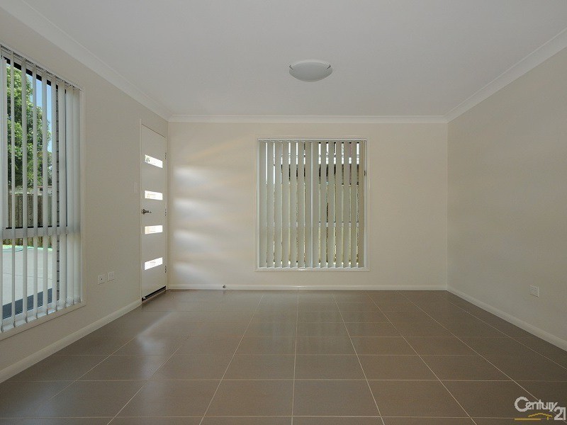 1/23c  Charles Street, Newtown QLD 4350