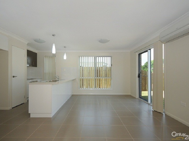 1/23c  Charles Street, Newtown QLD 4350