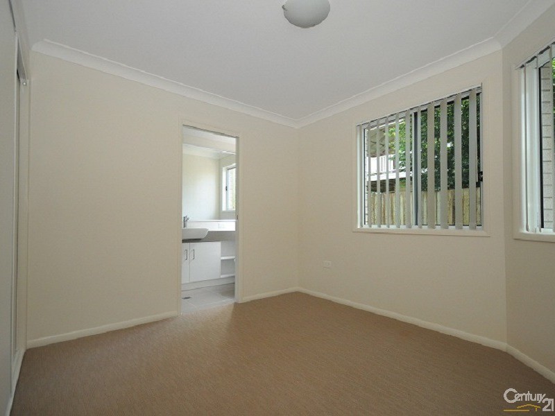 1/23c  Charles Street, Newtown QLD 4350