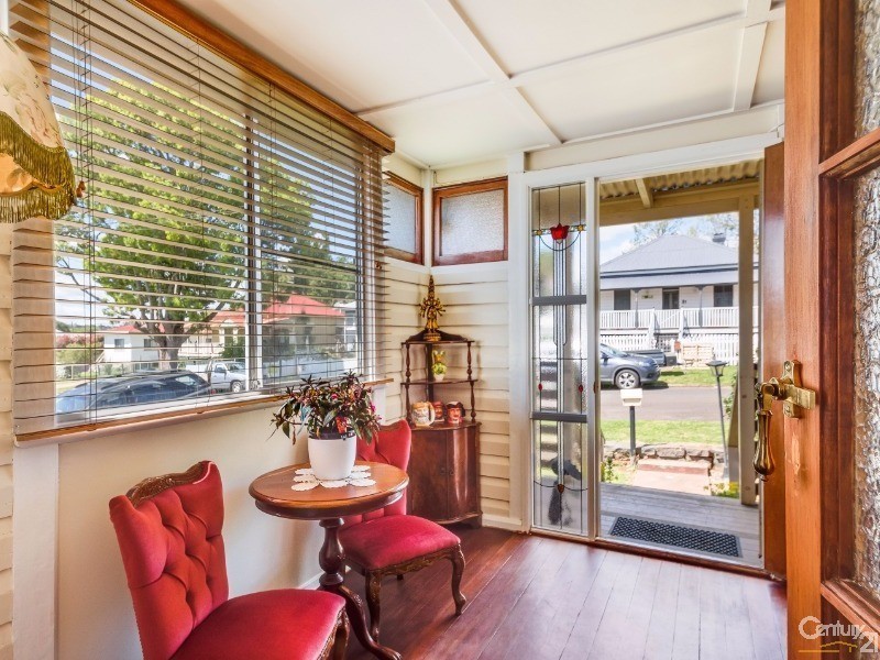 3 Christmas Street, North Toowoomba QLD 4350