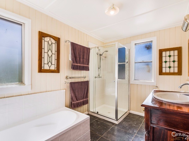 3 Christmas Street, North Toowoomba QLD 4350