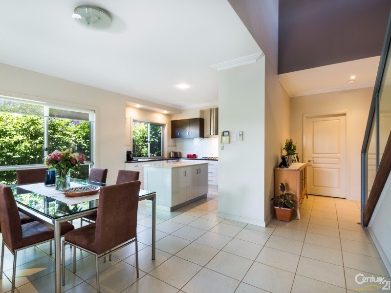 3/200 Ramsay Street, Centenary Heights QLD 4350