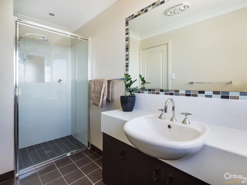 3/200 Ramsay Street, Centenary Heights QLD 4350