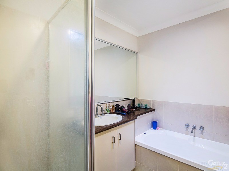 3/242 Mackenzie Street, Rangeville QLD 4350