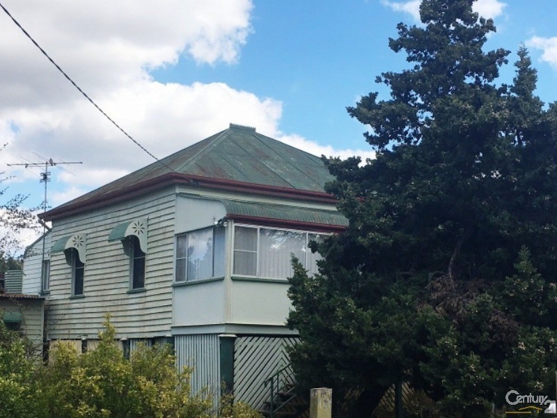 200 Jellicoe Street, Newtown QLD 4350