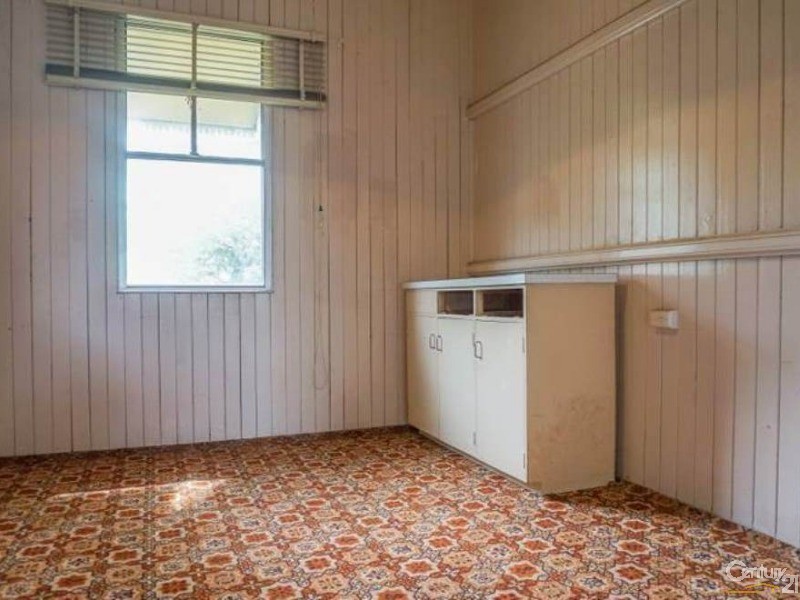 200 Jellicoe Street, Newtown QLD 4350