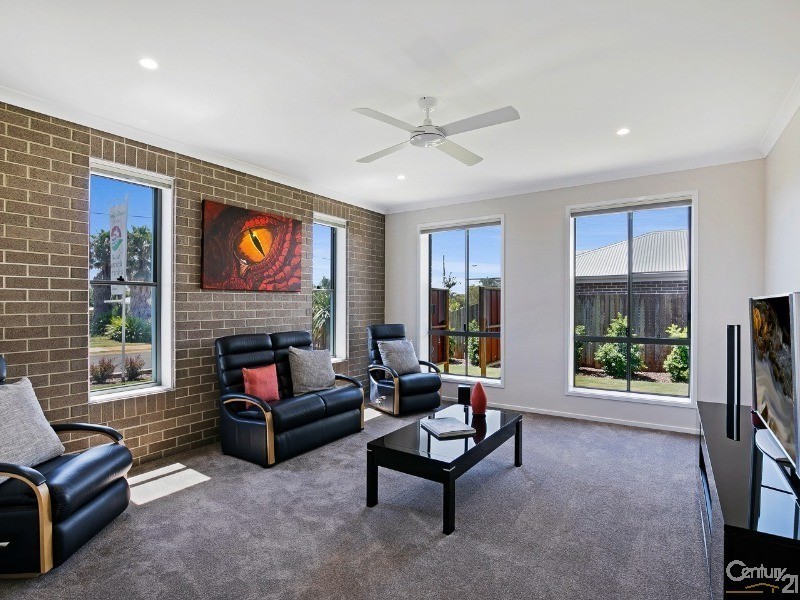 518 Hume Street, Middle Ridge QLD 4350