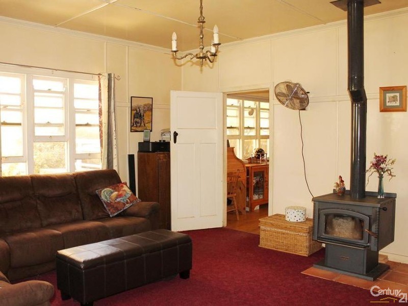 13 Warwick Street, Harristown QLD 4350