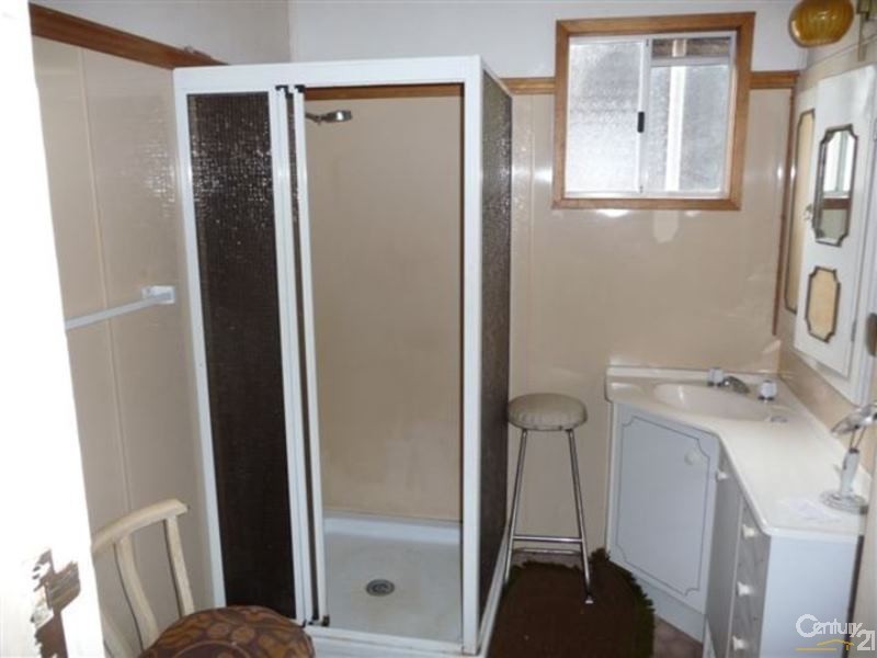 13 Warwick Street, Harristown QLD 4350