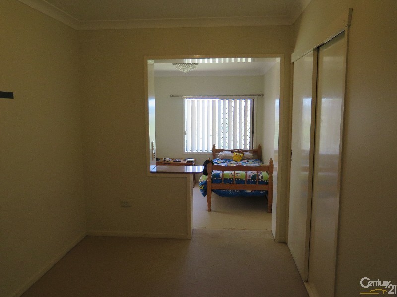 24 Coverdale Crescent, Cotswold Hills QLD 4350