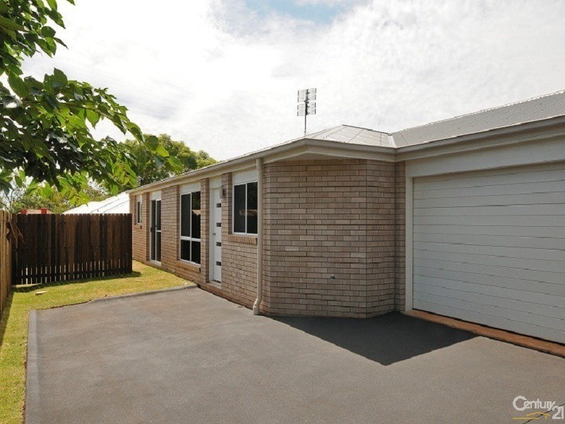 2/23c Charles Street, Newtown QLD 4350