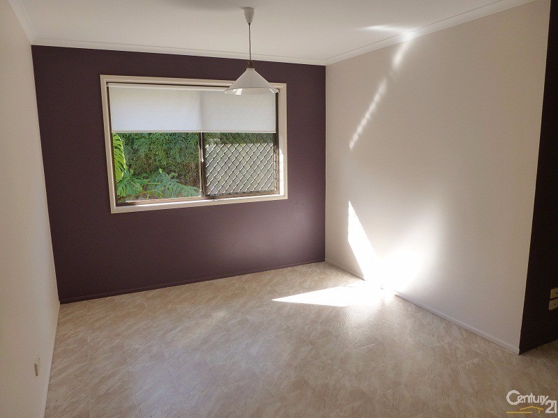 4 Silky-Oak Drive, Glenvale QLD 4350