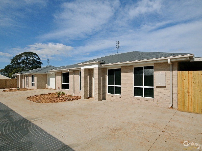 1/10 McDowall Street, Newtown QLD 4350