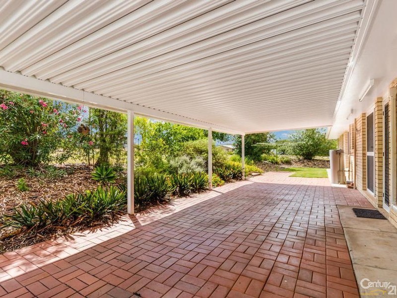 12 Parkway Close, Gowrie Junction QLD 4352