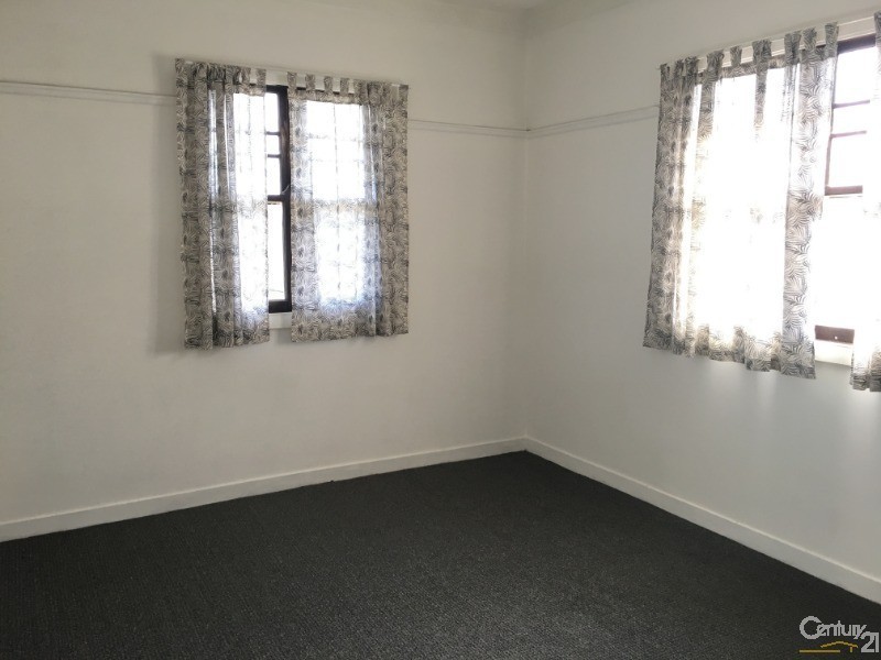 272 James Street, Harristown QLD 4350