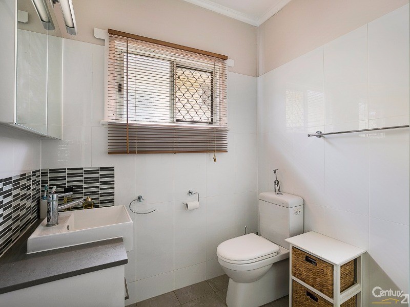 8 Shiel Street, Rangeville QLD 4350