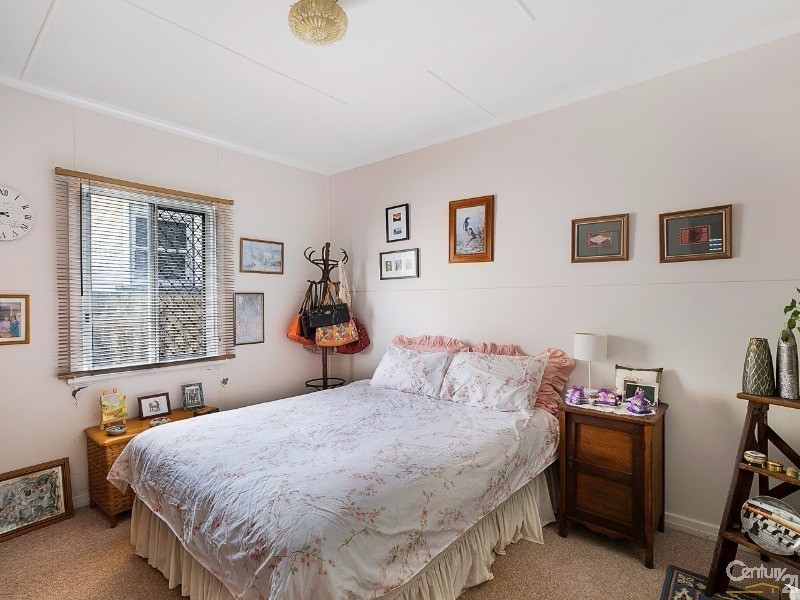 8 Shiel Street, Rangeville QLD 4350