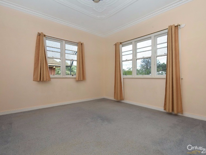 24 Ascot Street, Newtown QLD 4350