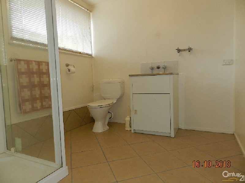 4 Charlmay Street, Prince Henry Heights QLD 4350