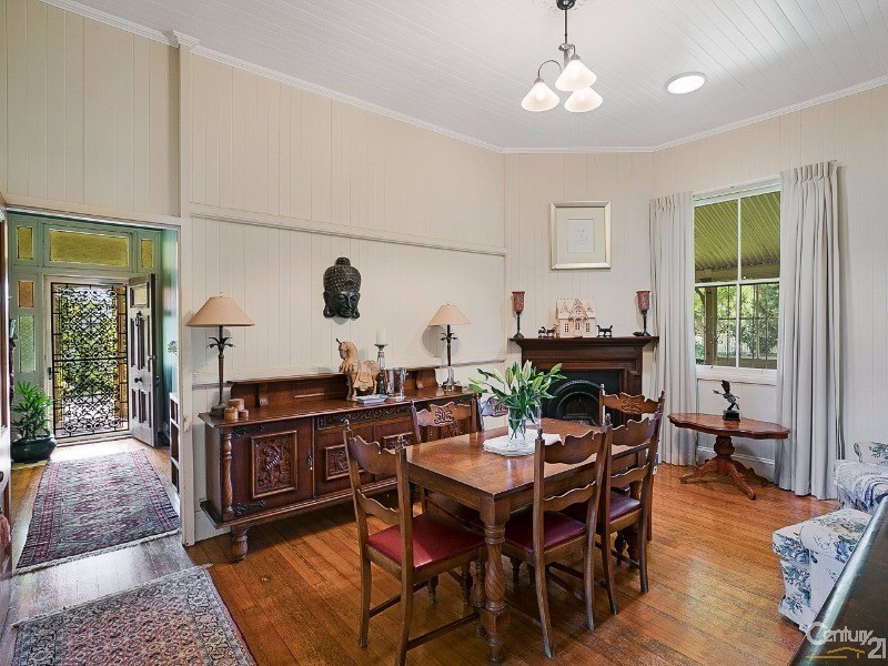 84 Lindsay Street, East Toowoomba QLD 4350