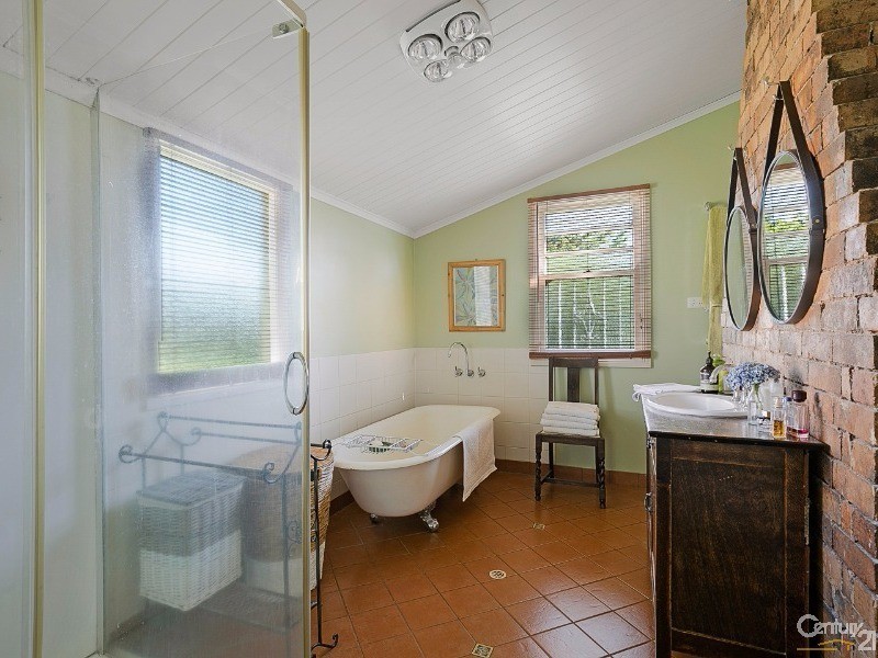 84 Lindsay Street, East Toowoomba QLD 4350