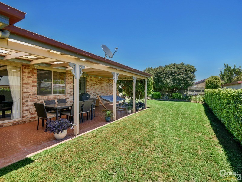 9 Lillypilly Court, Middle Ridge QLD 4350