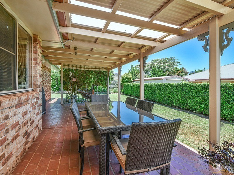 9 Lillypilly Court, Middle Ridge QLD 4350