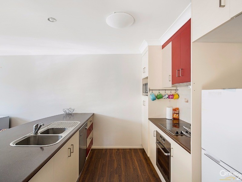 3/242 Mackenzie Street, Rangeville QLD 4350