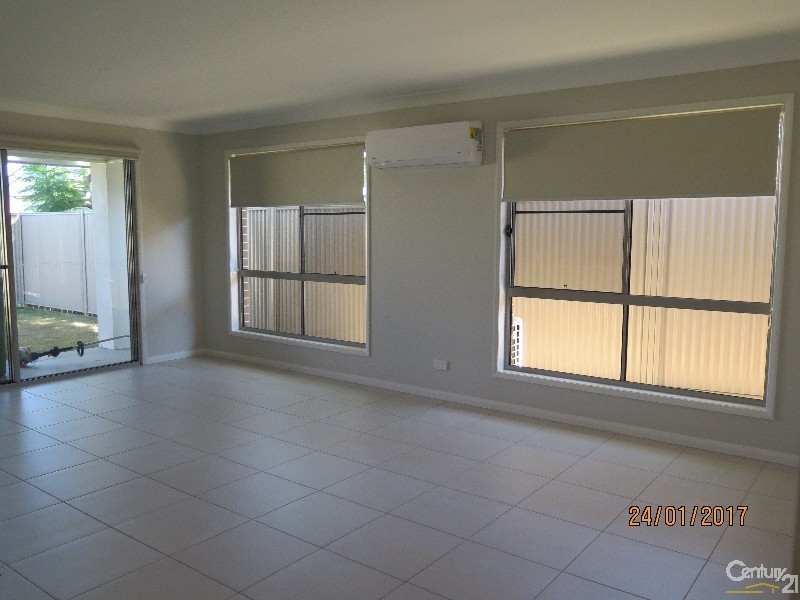 2/16 Short Street, South Toowoomba QLD 4350