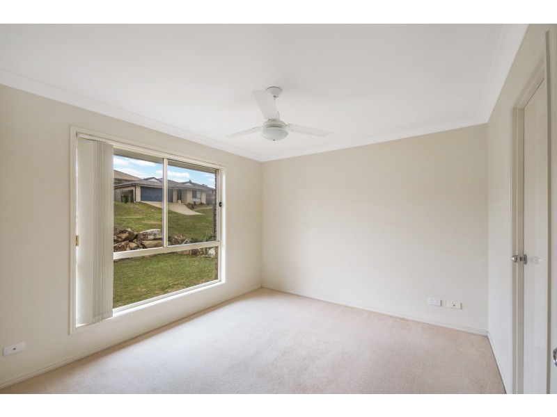 11 Cuttaburra Crescent, Glenvale QLD 4350