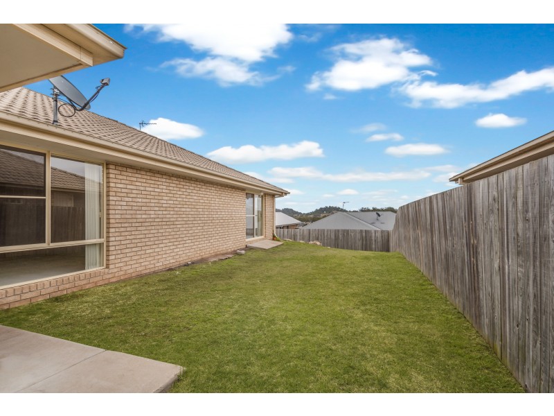 11 Cuttaburra Crescent, Glenvale QLD 4350