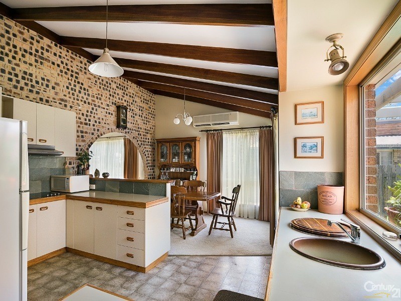 63 Jennifer Crescent, Darling Heights QLD 4350