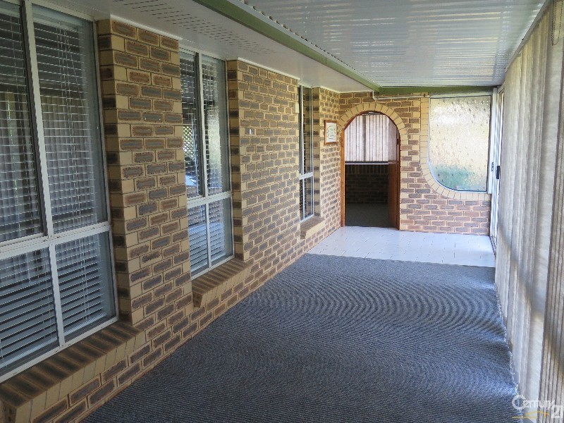 49 Arabian Street, Harristown QLD 4350