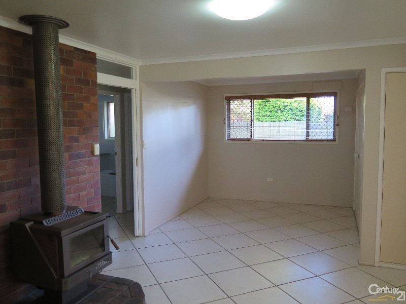 49 Arabian Street, Harristown QLD 4350