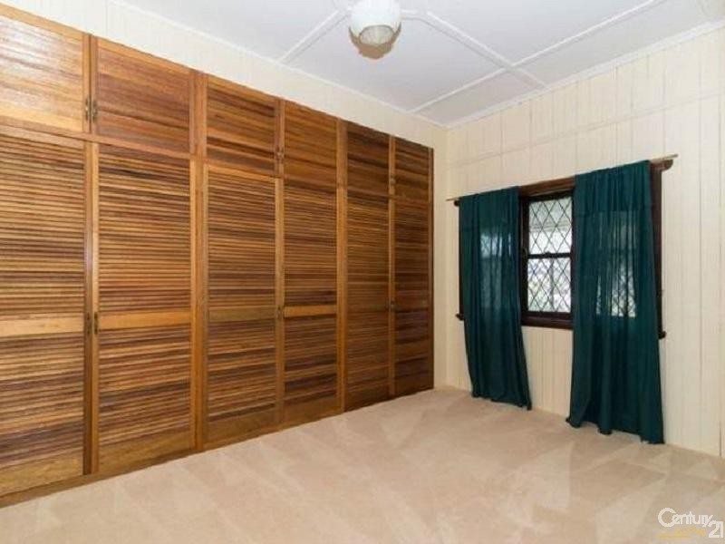 37 Clark Street, South Toowoomba QLD 4350