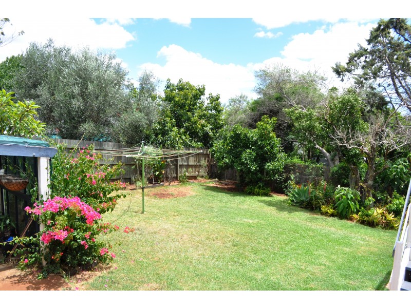 20 Chilcote Street, North Toowoomba QLD 4350