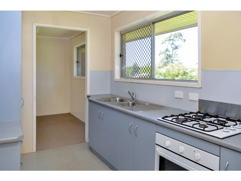 50 O’Quinn Street, Harristown QLD 4350