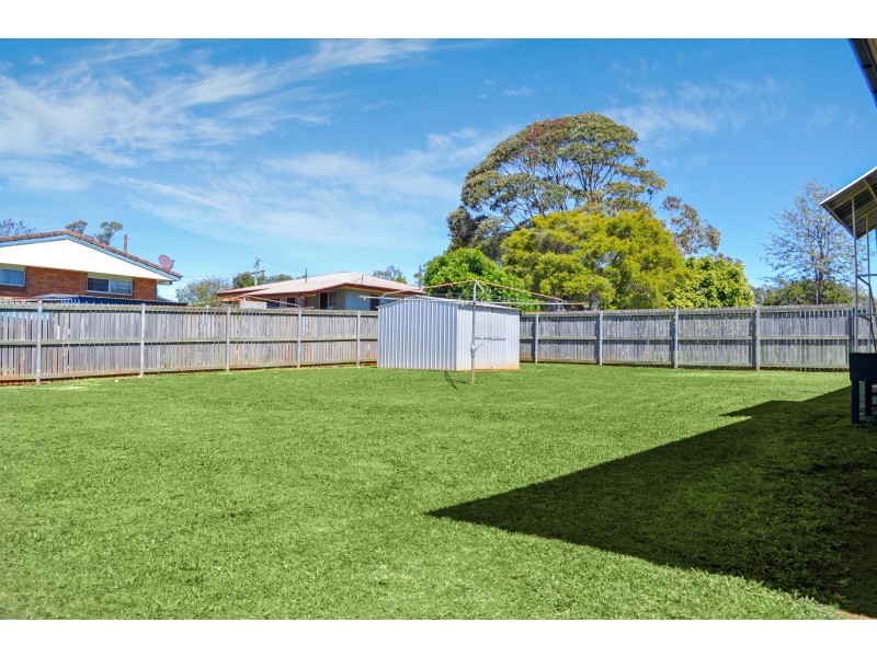 50 O’Quinn Street, Harristown QLD 4350