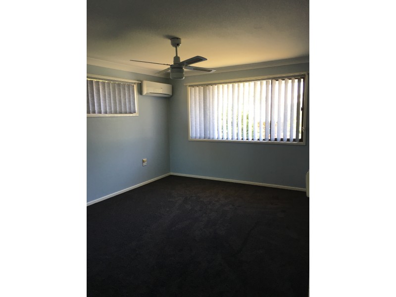 12 Elliott Street, Kearneys Spring QLD 4350