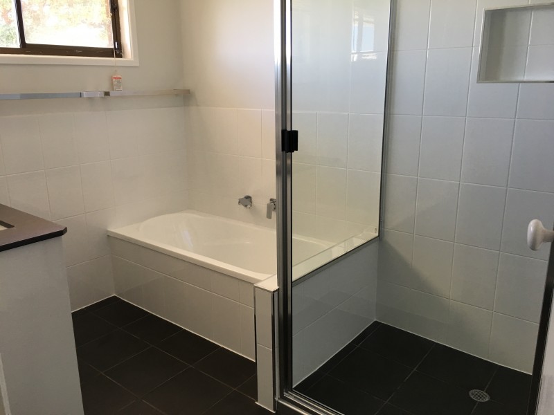 12 Elliott Street, Kearneys Spring QLD 4350