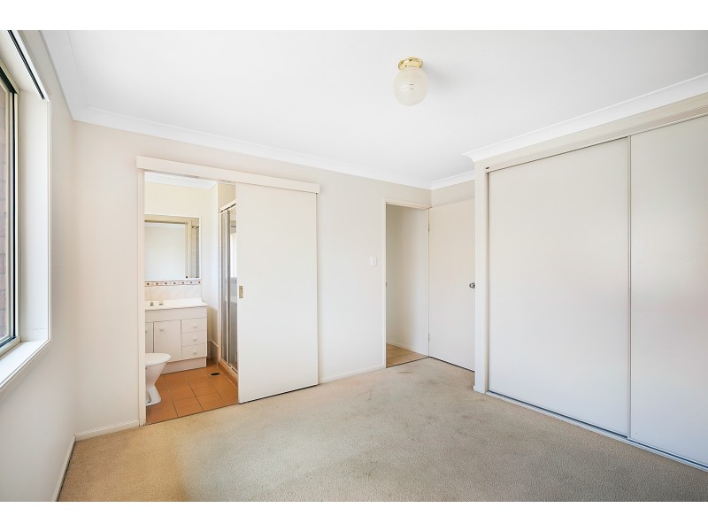 375 Spring Street, Kearneys Spring QLD 4350