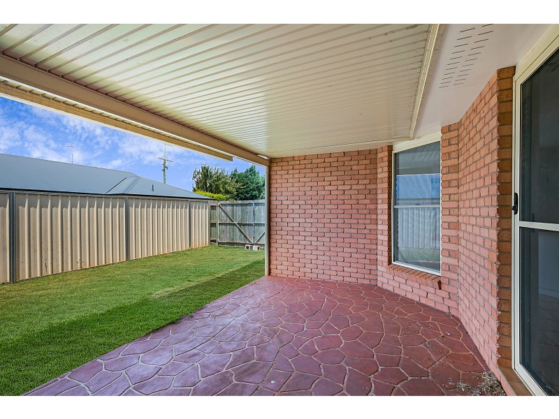 375 Spring Street, Kearneys Spring QLD 4350