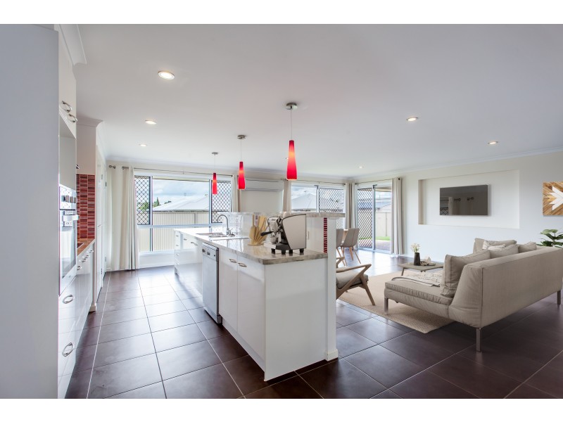 2 O’Grady Street, Kearneys Spring QLD 4350