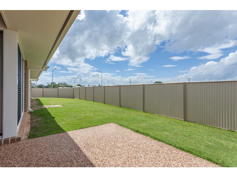 2 O’Grady Street, Kearneys Spring QLD 4350