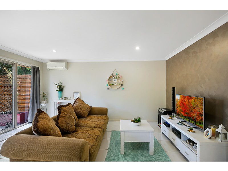 6/11 Gladstone Street, Newtown QLD 4350