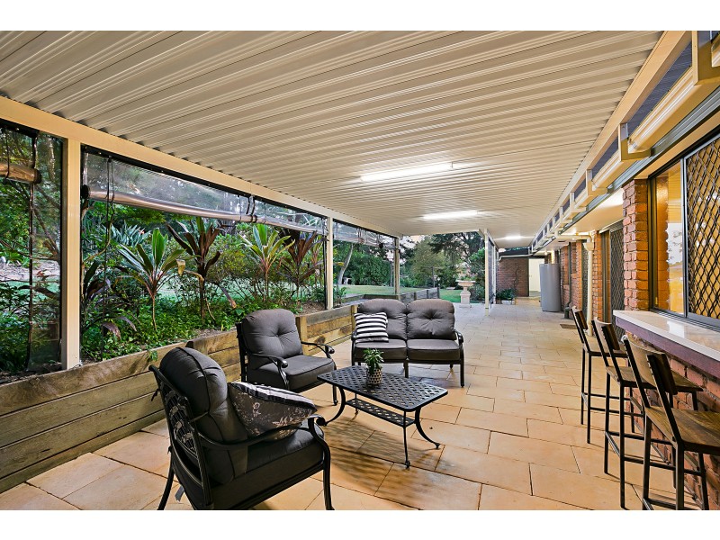 12 Hi Winds Road, Blue Mountain Heights QLD 4350